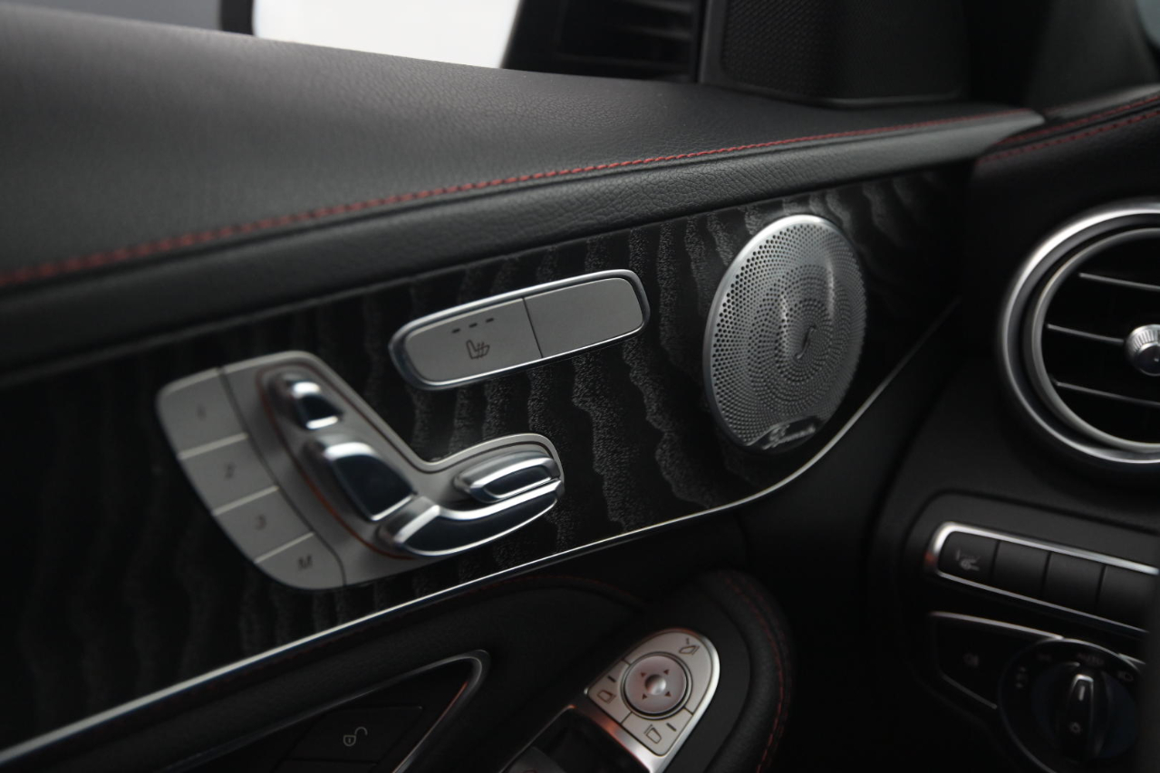 Mercedes-Benz C-Class AMG C 43 4MATIC Sedan 2017