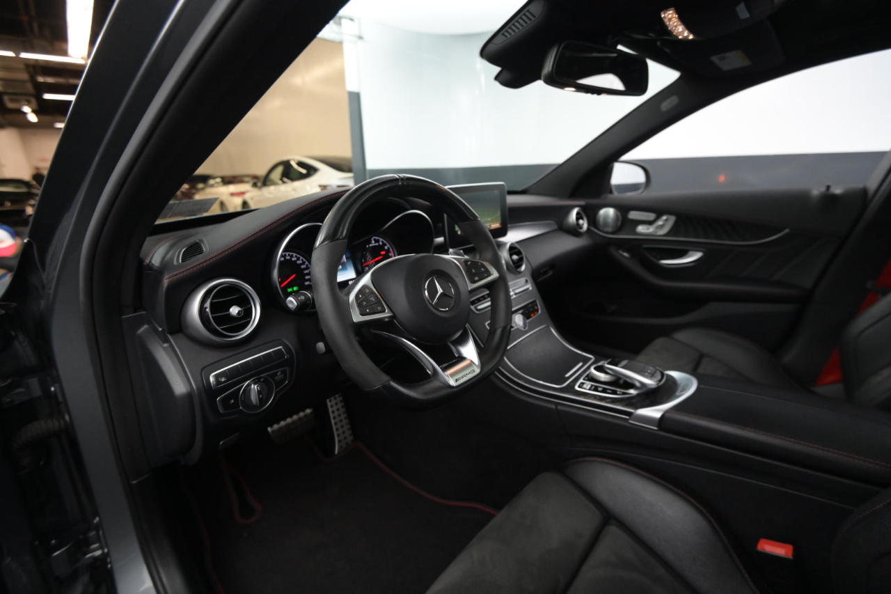 Mercedes-Benz C-Class AMG C 43 4MATIC Sedan 2017