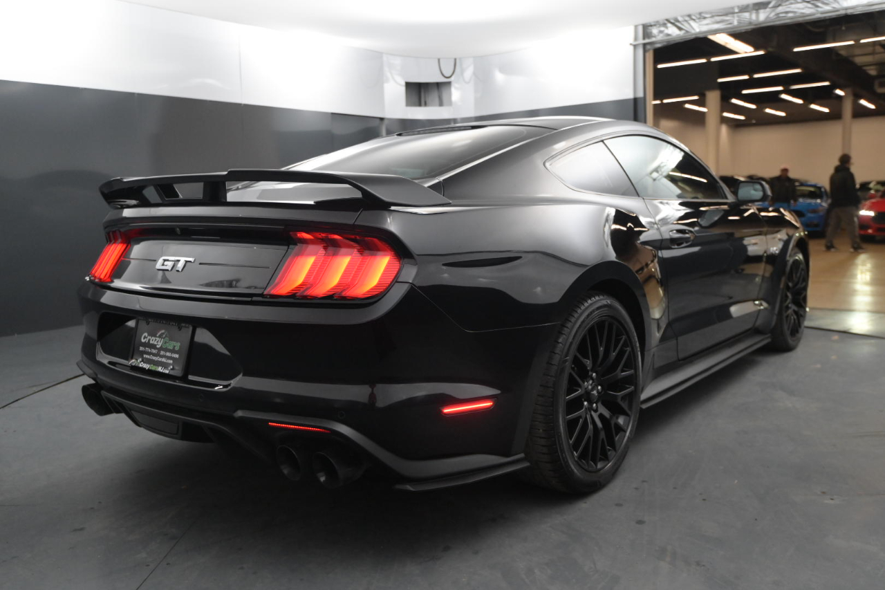 Ford Mustang GT Fastback 2018
