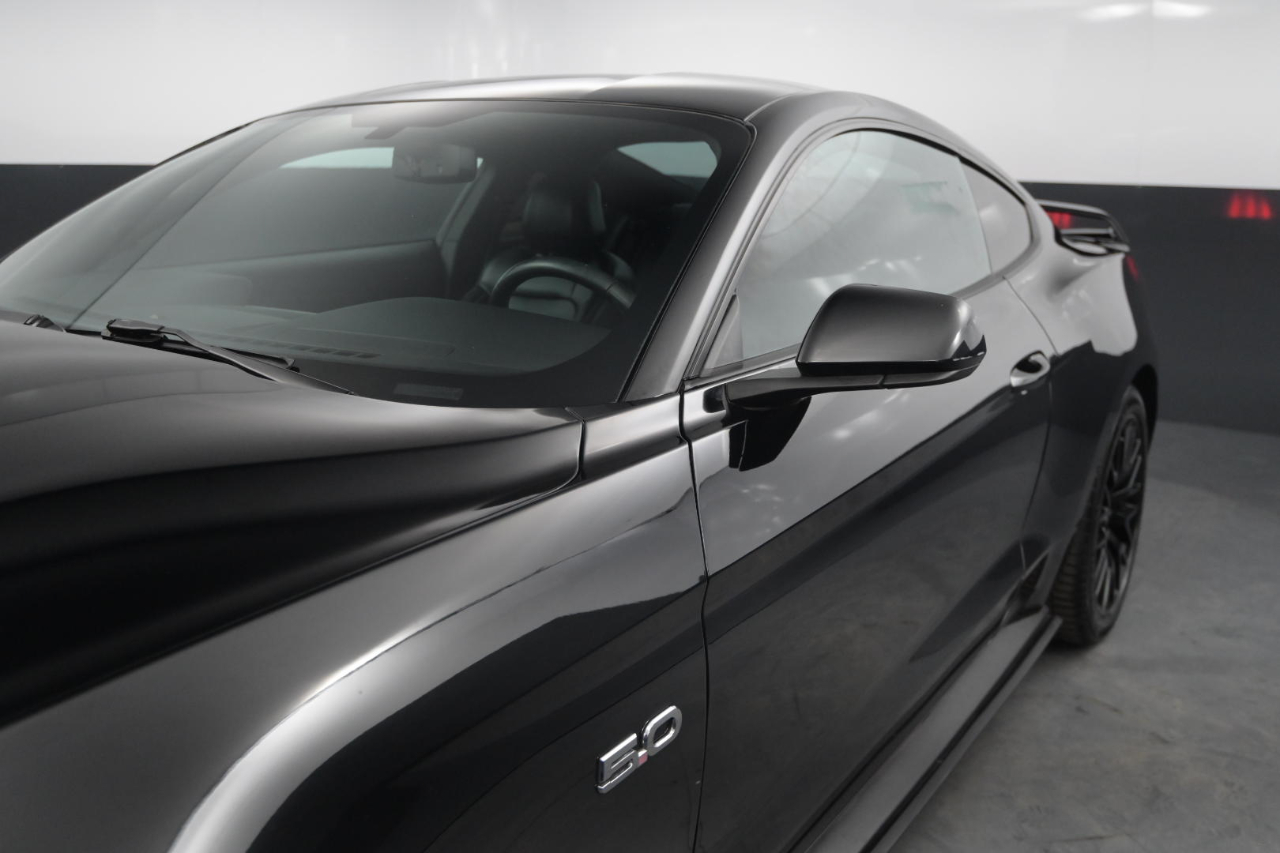 Ford Mustang GT Fastback 2018