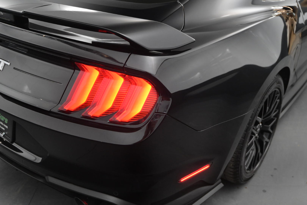 Ford Mustang GT Fastback 2018