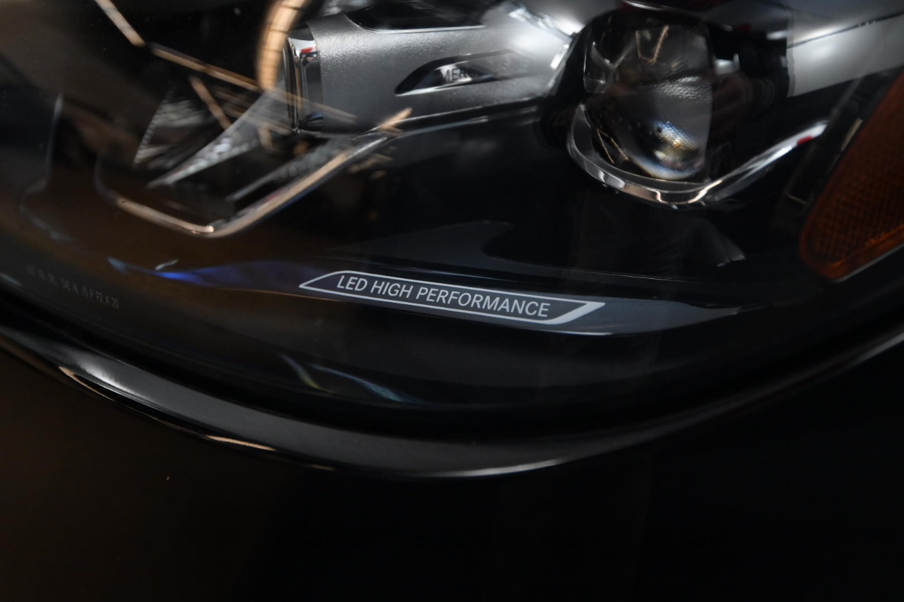 Mercedes-Benz C-Class C 300 4MATIC Sedan 2022