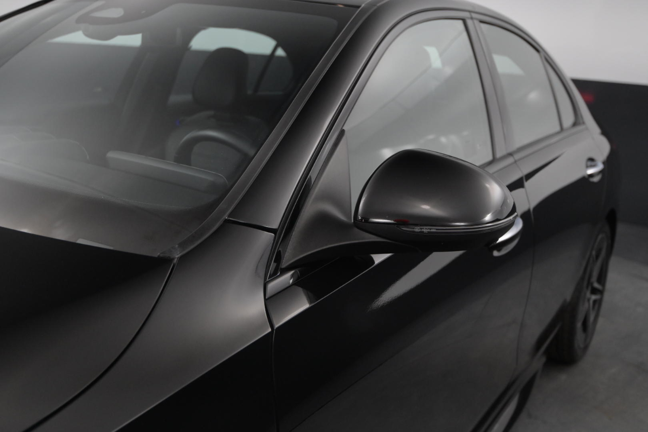 Mercedes-Benz C-Class C 300 4MATIC Sedan 2022