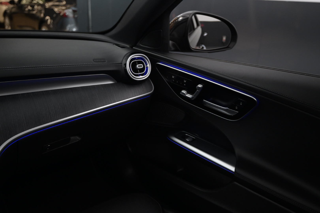 Mercedes-Benz C-Class C 300 4MATIC Sedan 2022