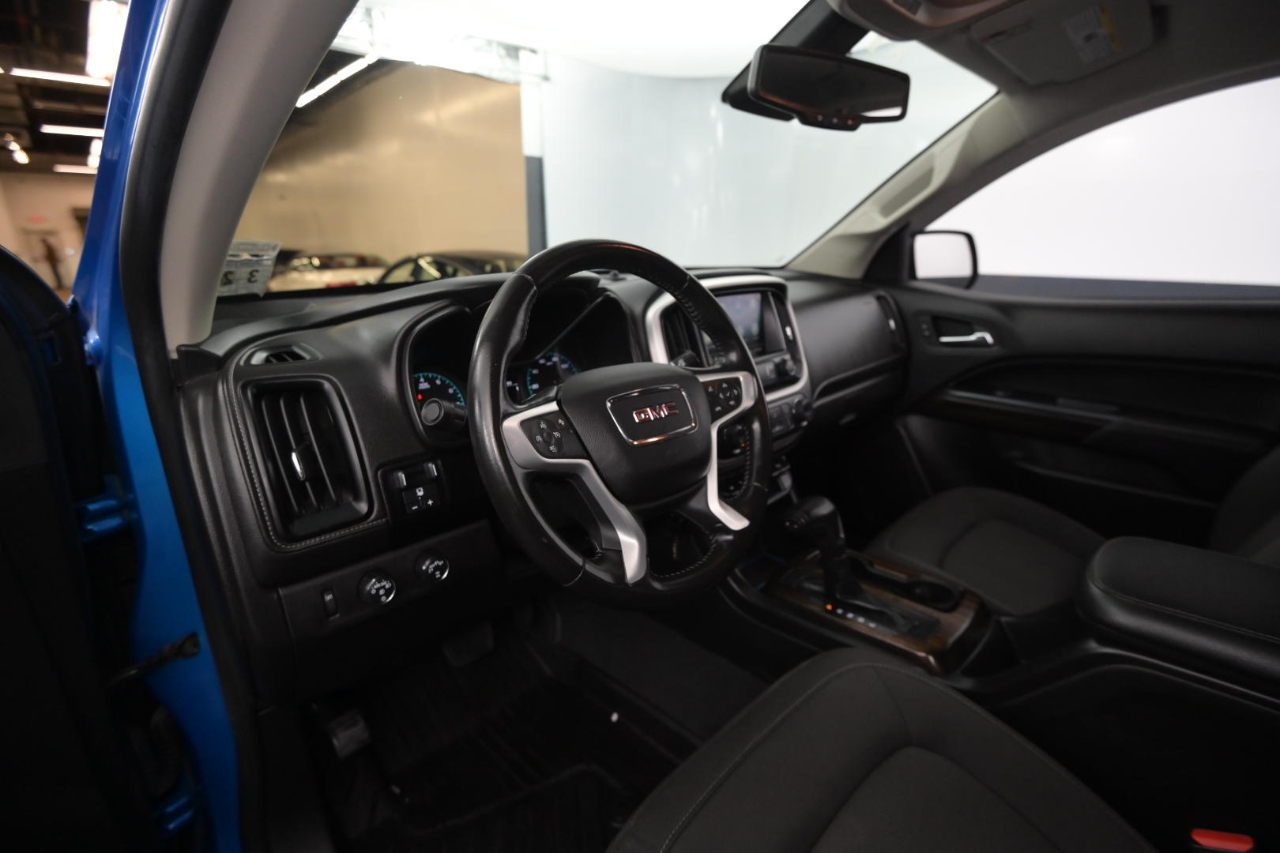 GMC Canyon 4WD Crew Cab 141" Elevation 2021