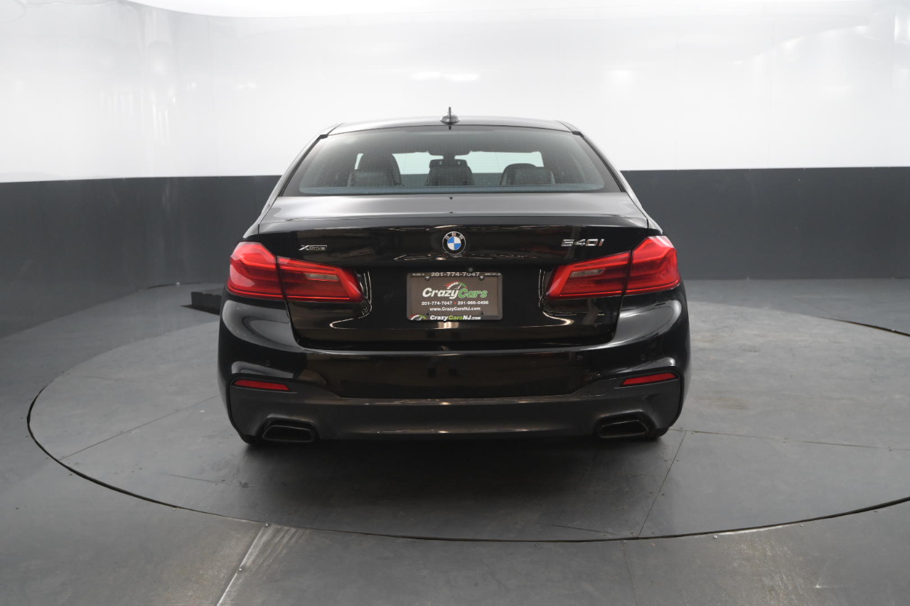 BMW 5 Series 540i xDrive Sedan 2017