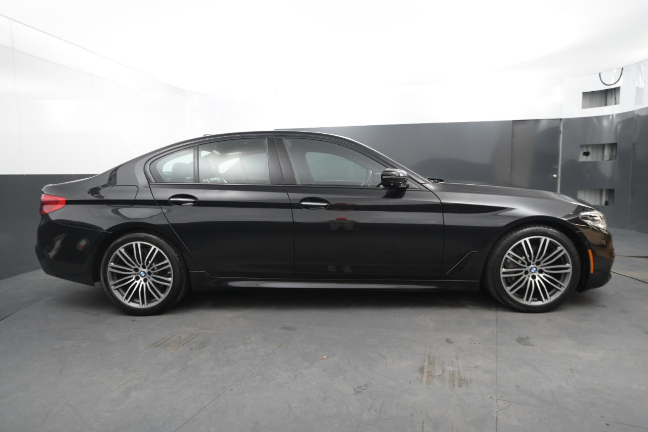 BMW 5 Series 540i xDrive Sedan 2017