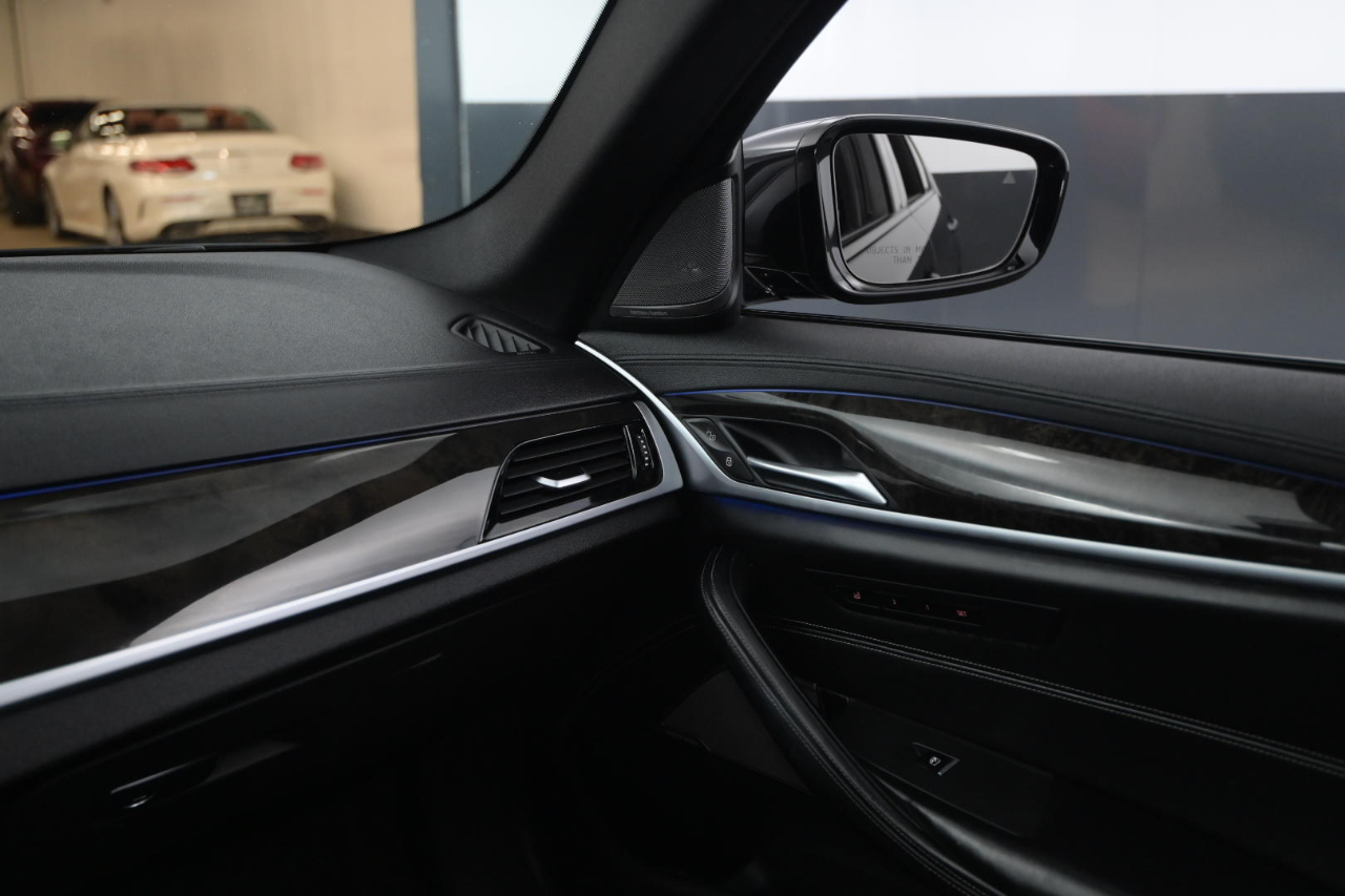 BMW 5 Series 540i xDrive Sedan 2017