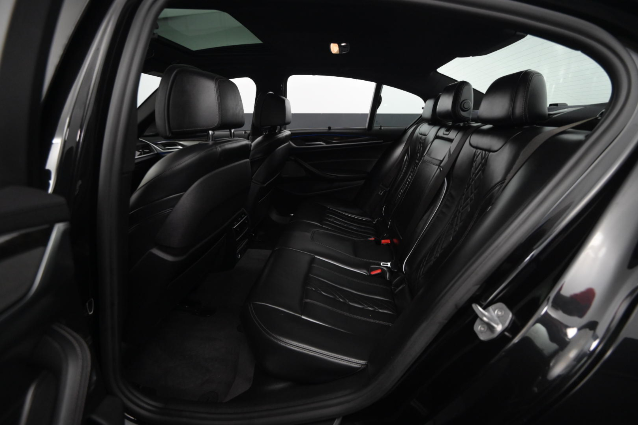 BMW 5 Series 540i xDrive Sedan 2017