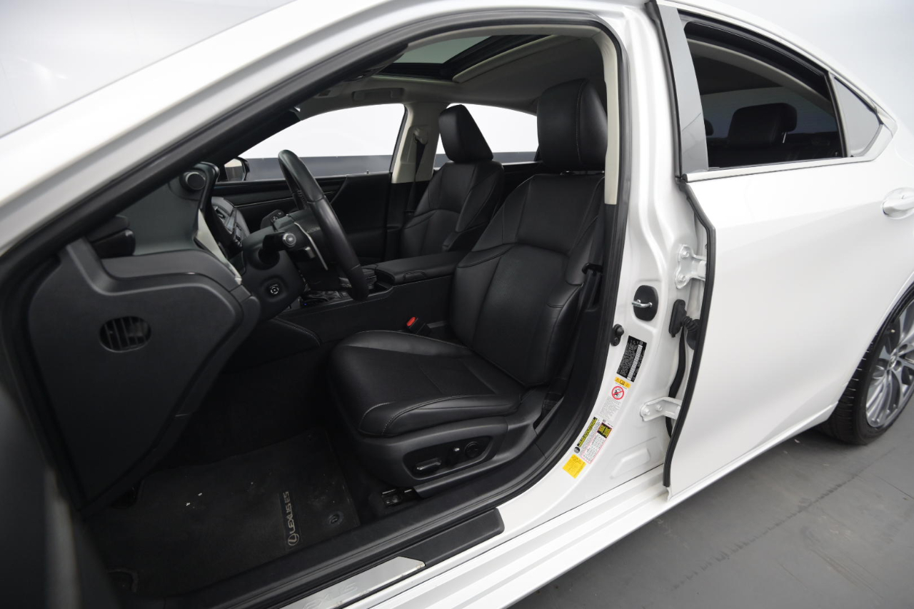 Lexus ES ES 350 FWD 2019