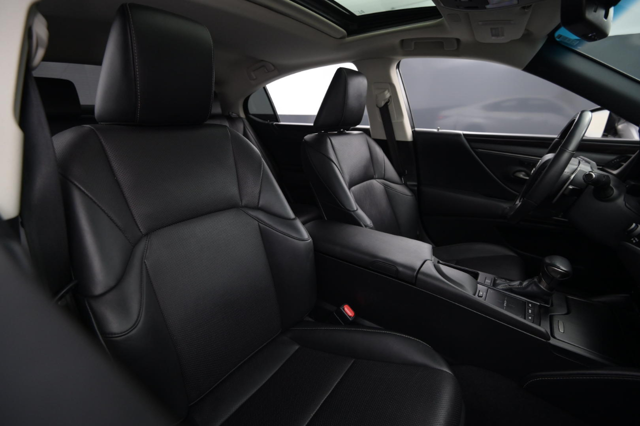 Lexus ES ES 350 FWD 2019