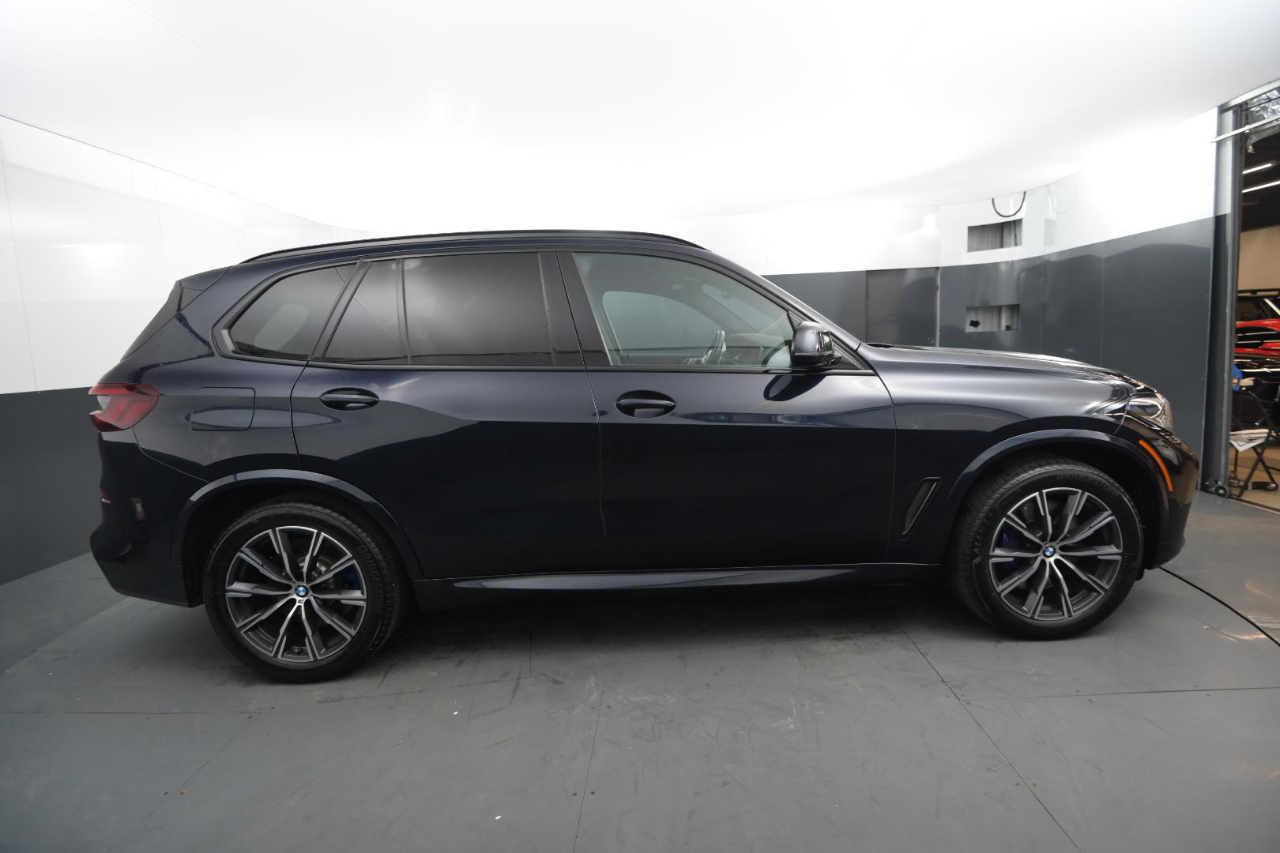 BMW X5 xDrive40i Sports Activity Vehicle 2020