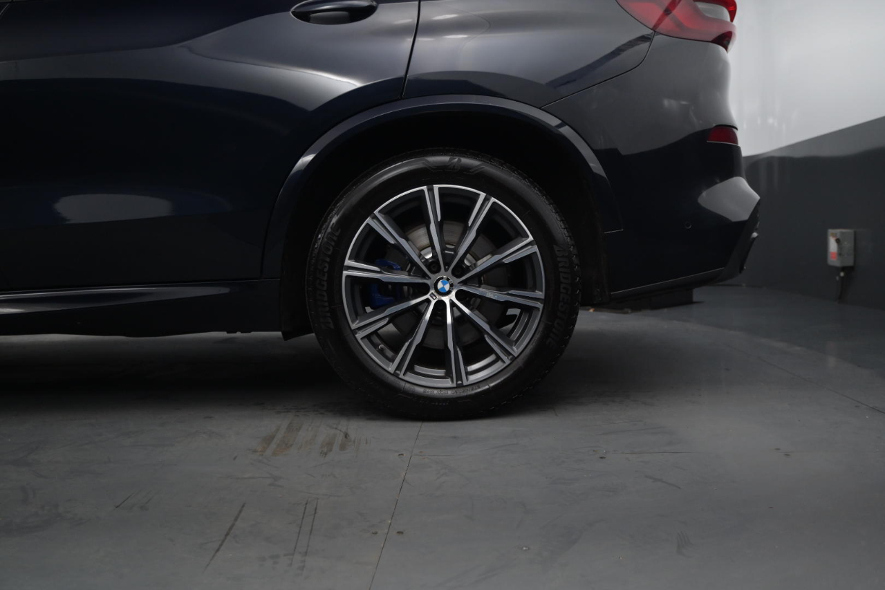 BMW X5 xDrive40i Sports Activity Vehicle 2020