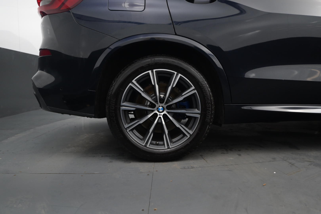 BMW X5 xDrive40i Sports Activity Vehicle 2020