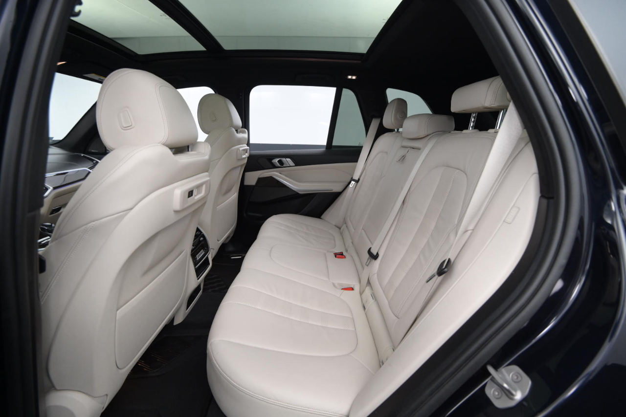 BMW X5 xDrive40i Sports Activity Vehicle 2020