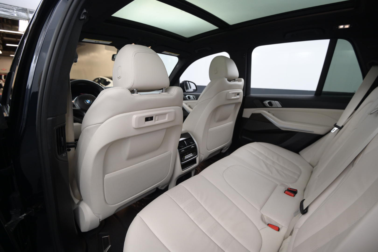 BMW X5 xDrive40i Sports Activity Vehicle 2020