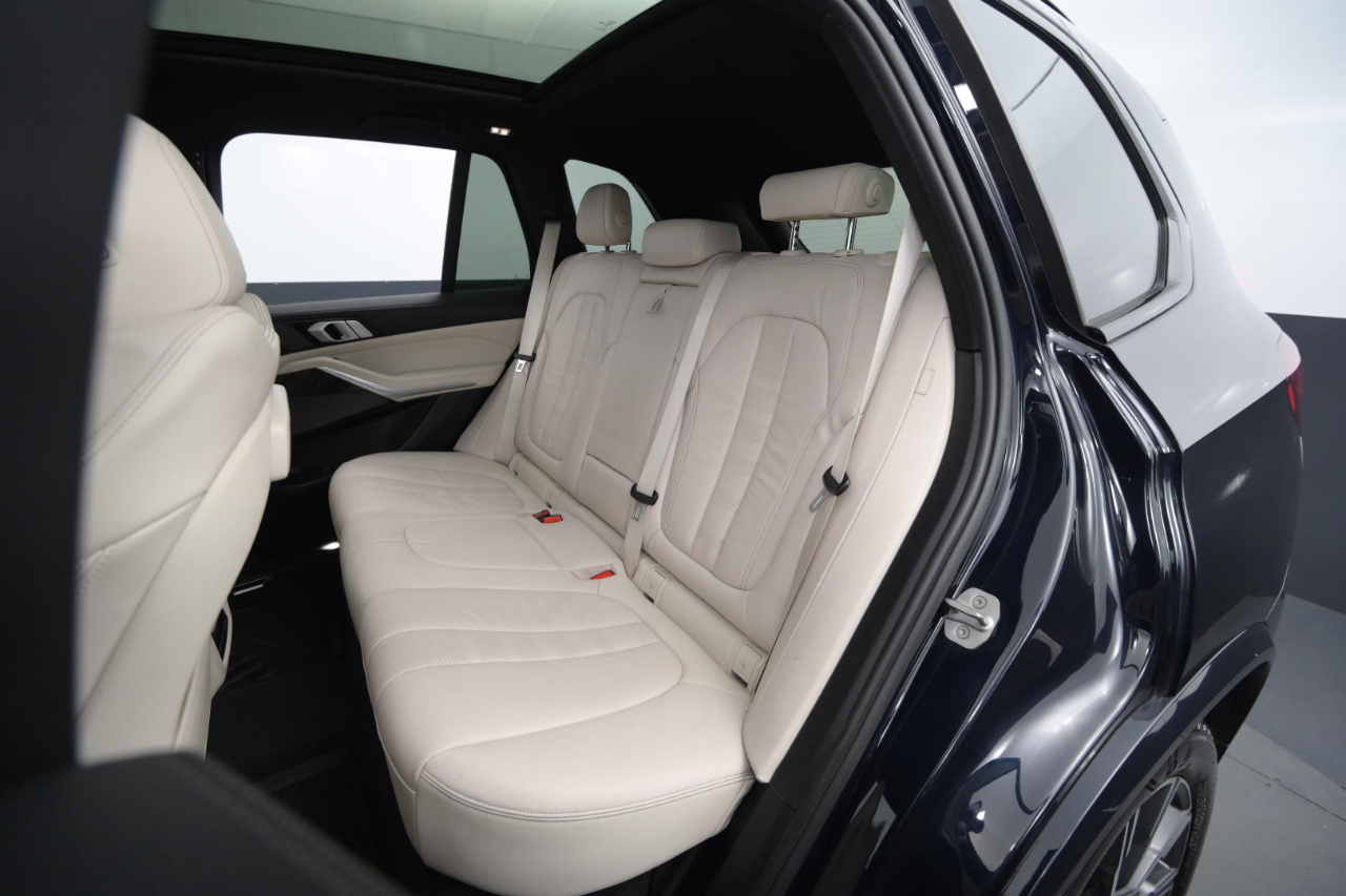 BMW X5 xDrive40i Sports Activity Vehicle 2020