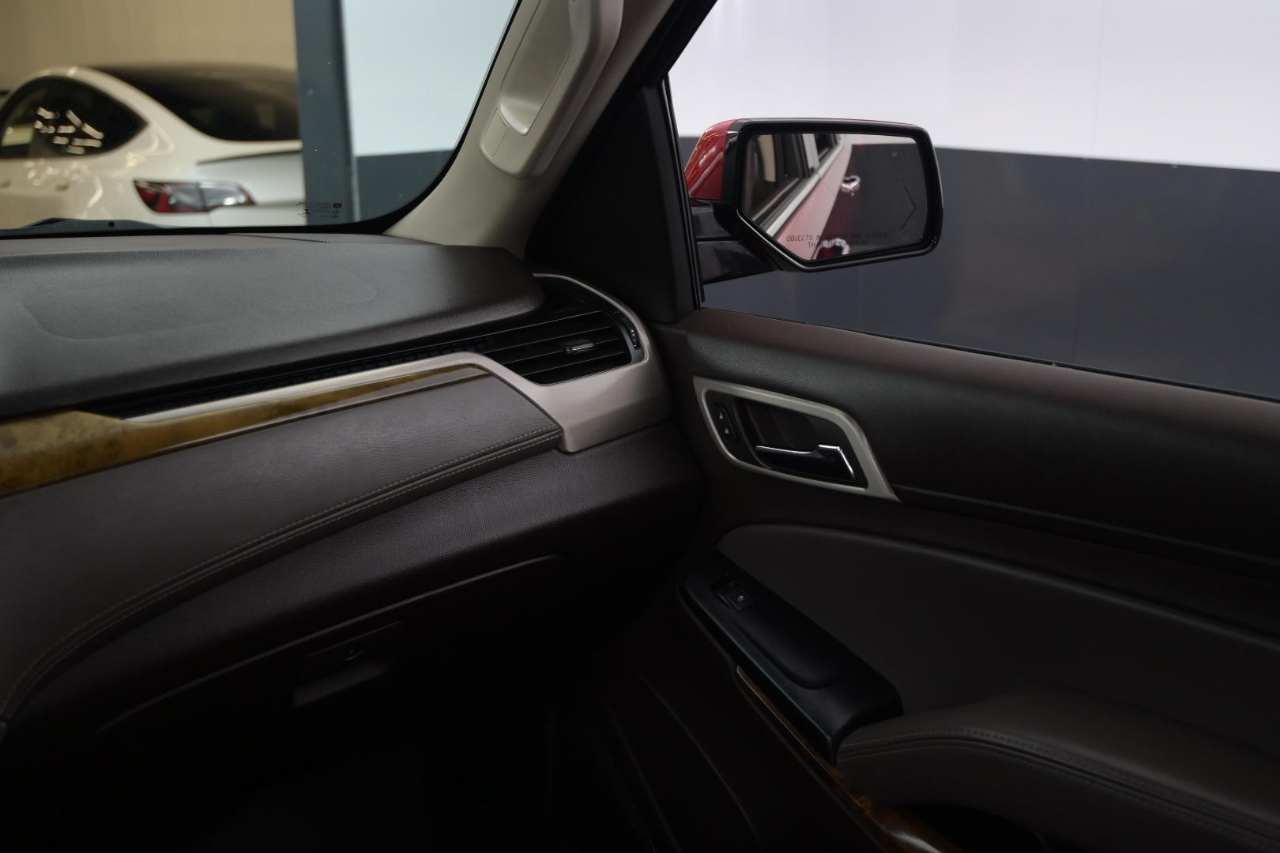 GMC Yukon 4WD 4dr Denali 2015