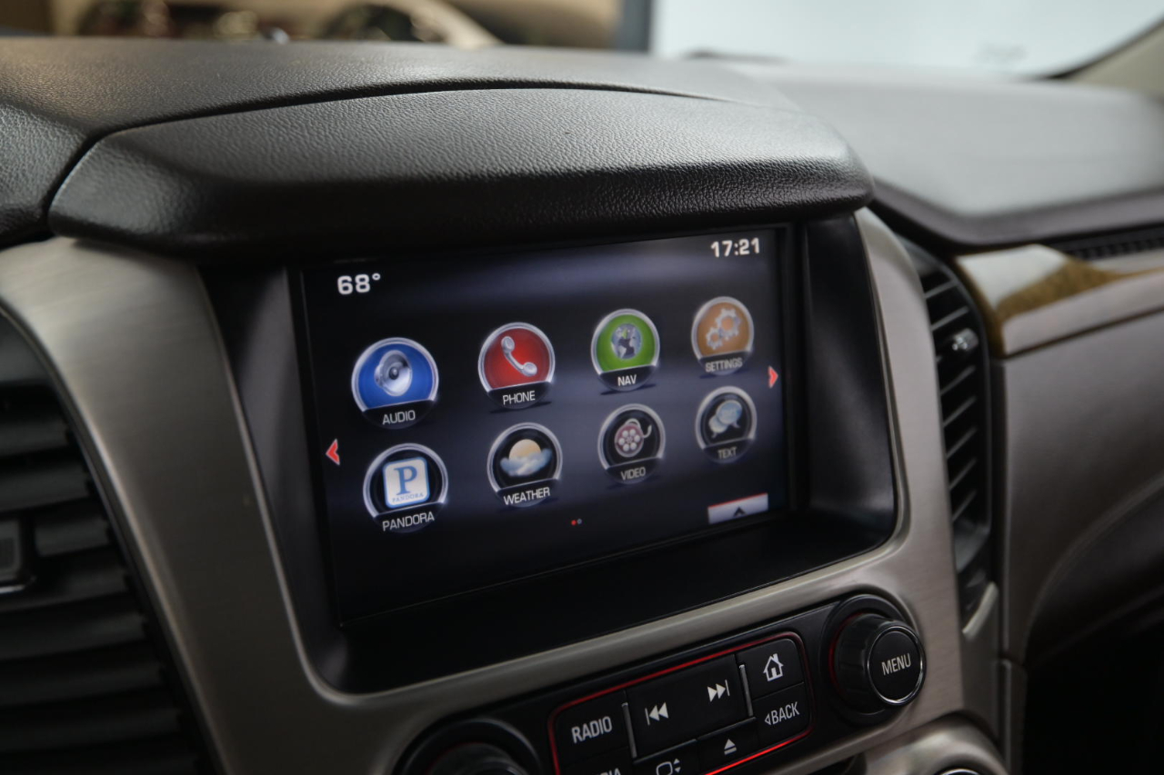 GMC Yukon 4WD 4dr Denali 2015