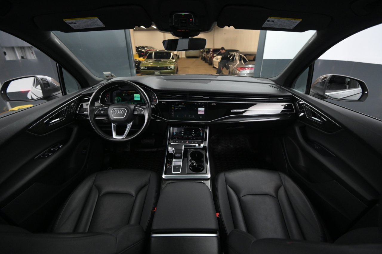 Audi Q7 Premium 55 TFSI quattro 2021