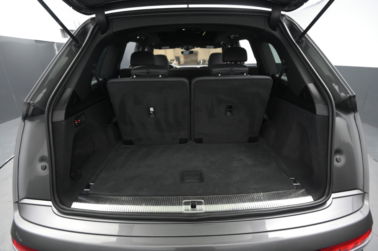 Audi Q7 Premium 55 TFSI quattro 2021