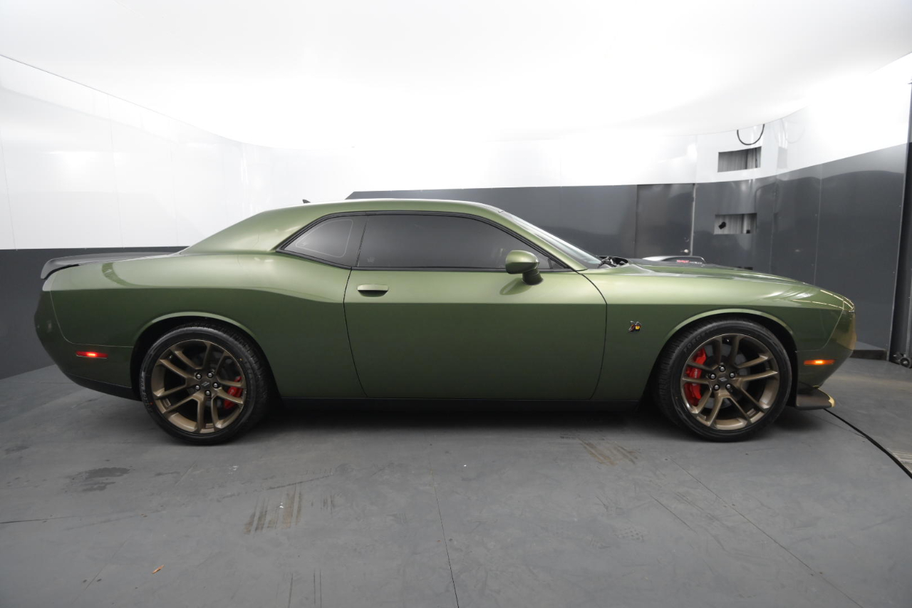 Dodge Challenger R/T Scat Pack RWD 2020