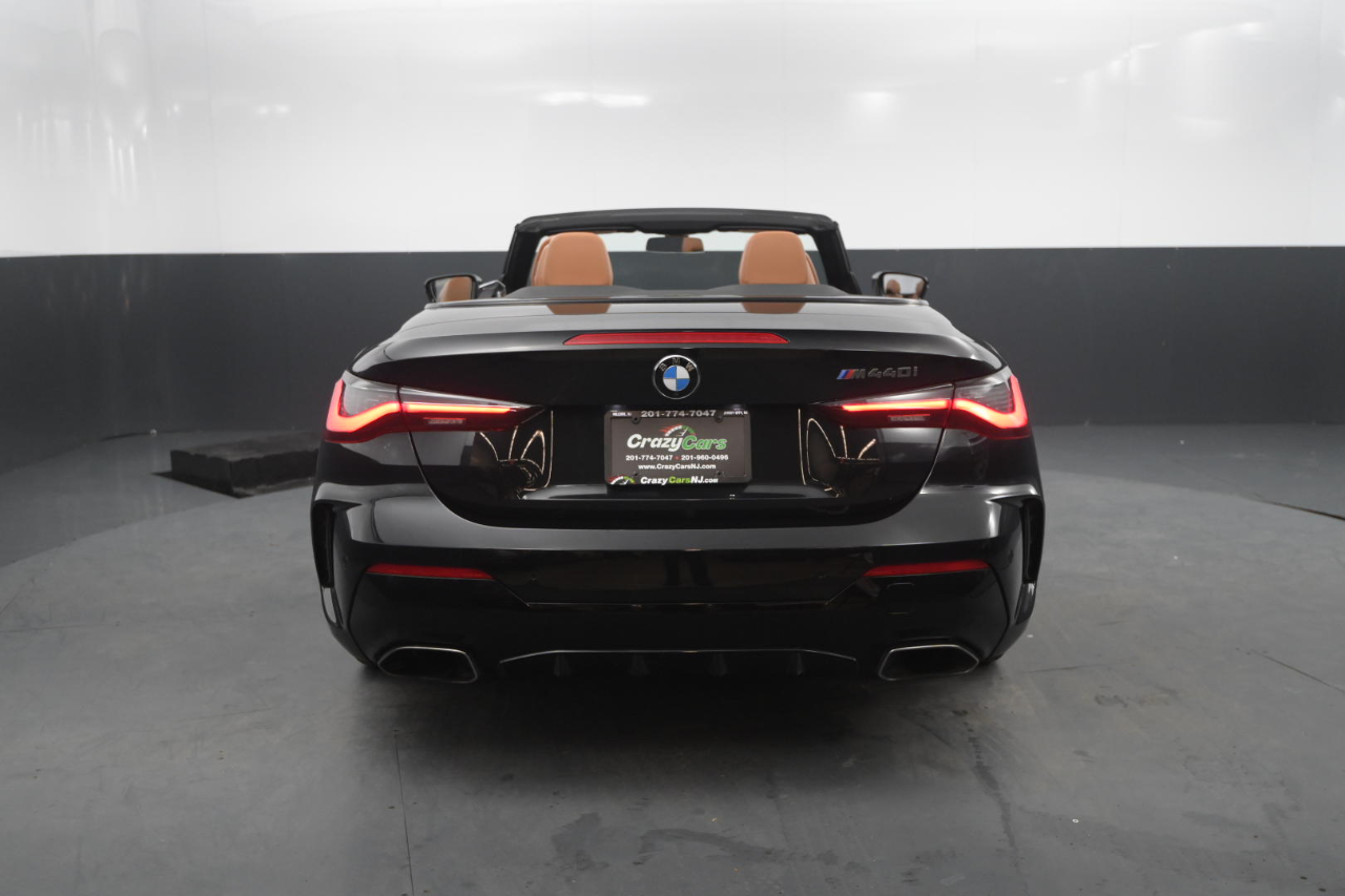 BMW 4 Series M440i Convertible 2021
