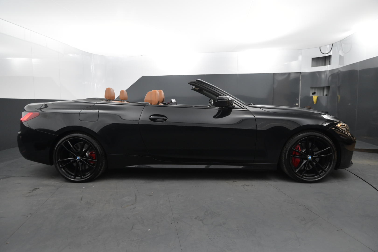 BMW 4 Series M440i Convertible 2021