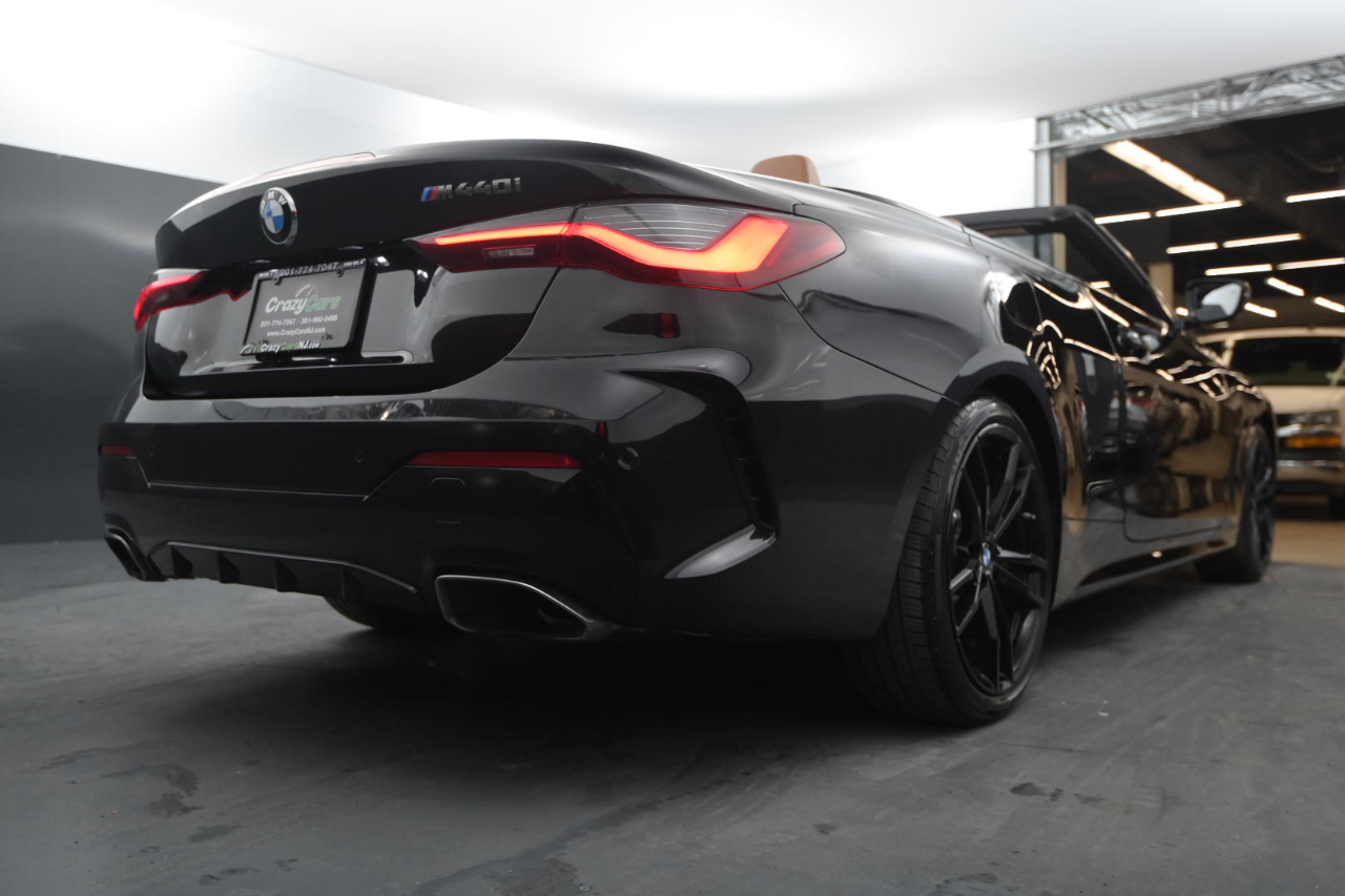 BMW 4 Series M440i Convertible 2021