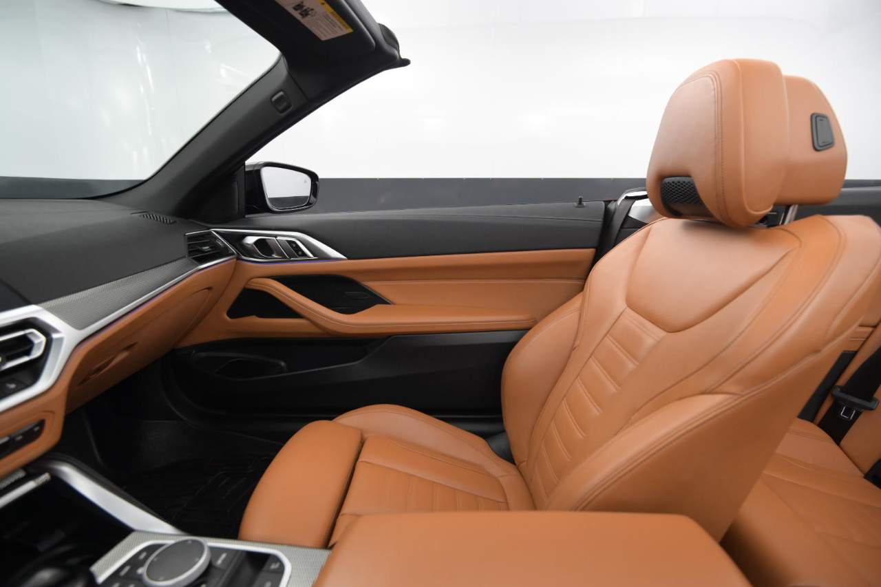 BMW 4 Series M440i Convertible 2021
