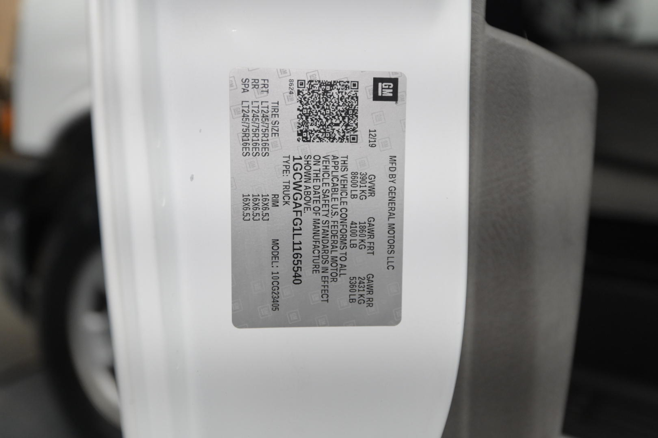 Chevrolet Express Cargo Van RWD 2500 135" 2020