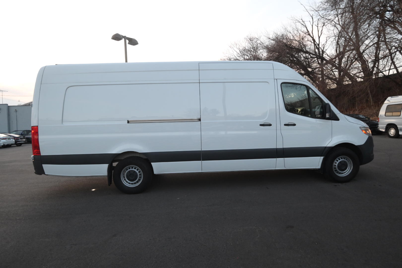 Mercedes-Benz Sprinter Cargo Van 2500 High Roof I4 Diesel HO 170" Extended RWD 2023
