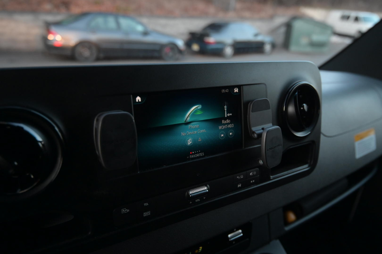 Mercedes-Benz Sprinter Cargo Van 2500 High Roof I4 Diesel HO 170" Extended RWD 2023