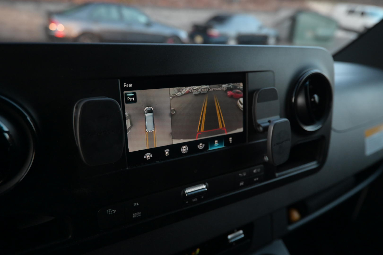 Mercedes-Benz Sprinter Cargo Van 2500 High Roof I4 Diesel HO 170" Extended RWD 2023