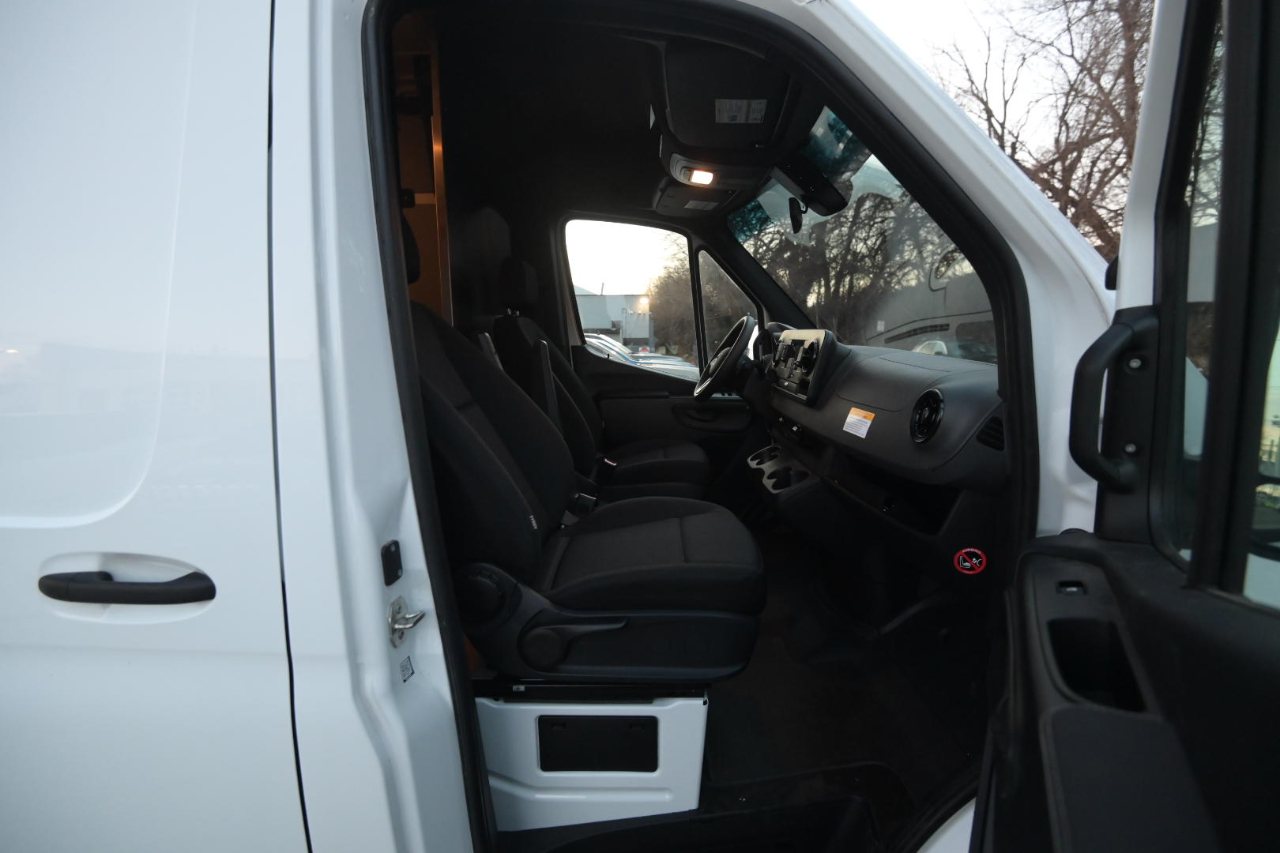 Mercedes-Benz Sprinter Cargo Van 2500 High Roof I4 Diesel HO 170" Extended RWD 2023