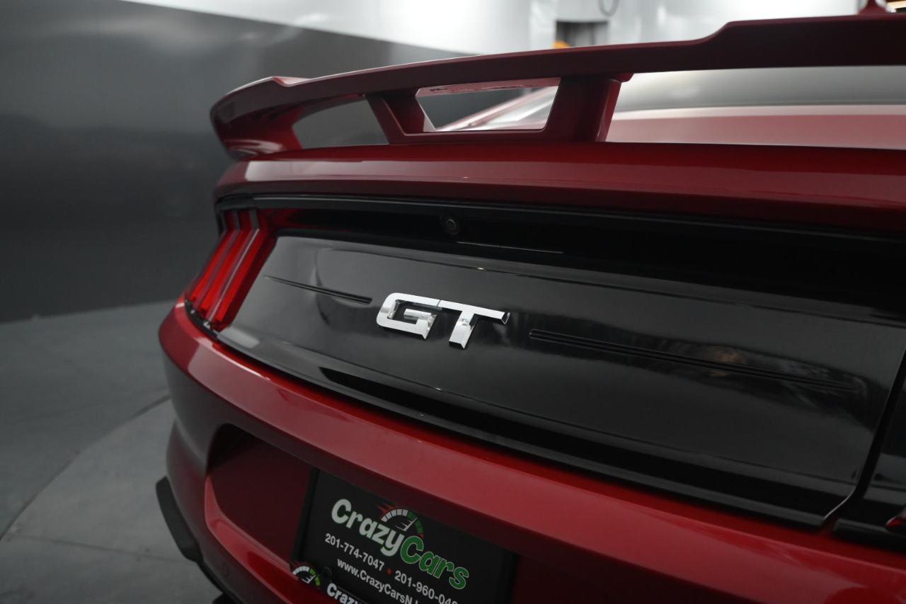 Ford Mustang GT Fastback 2020