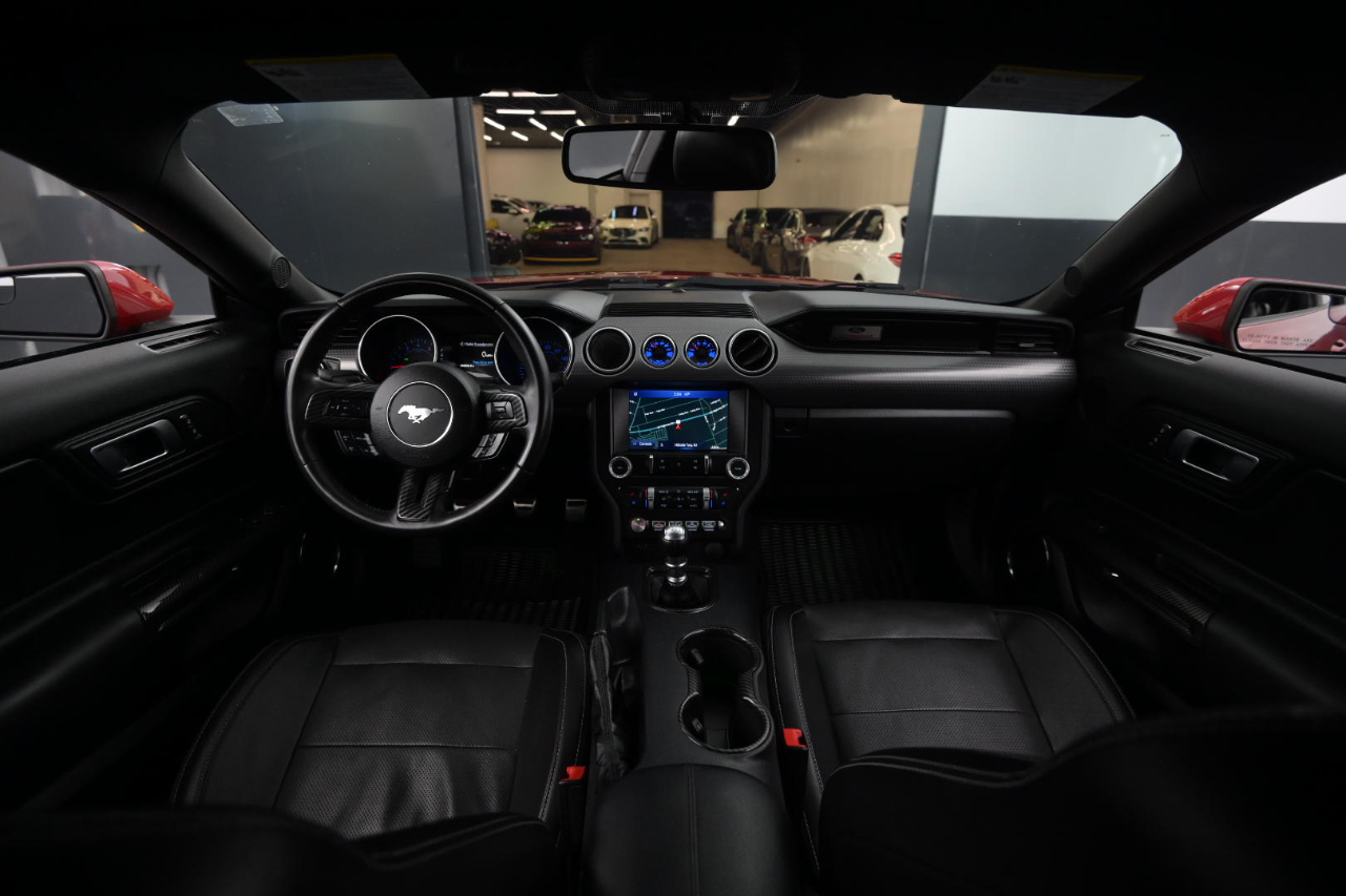 Ford Mustang GT Fastback 2020