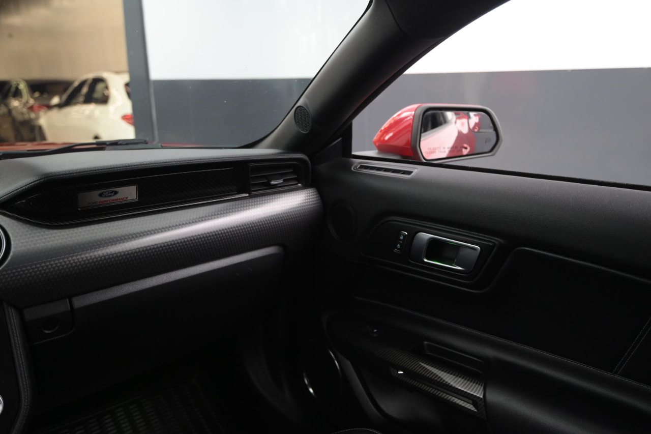 Ford Mustang GT Fastback 2020