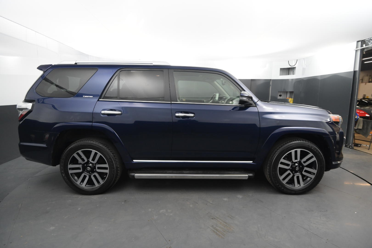 Toyota 4Runner Limited 4WD (Natl) 2019