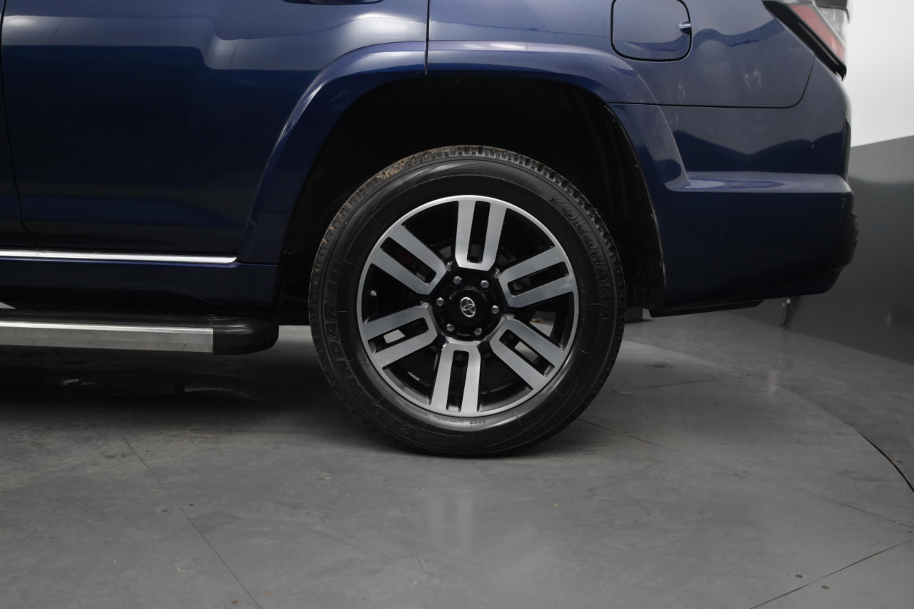 Toyota 4Runner Limited 4WD (Natl) 2019