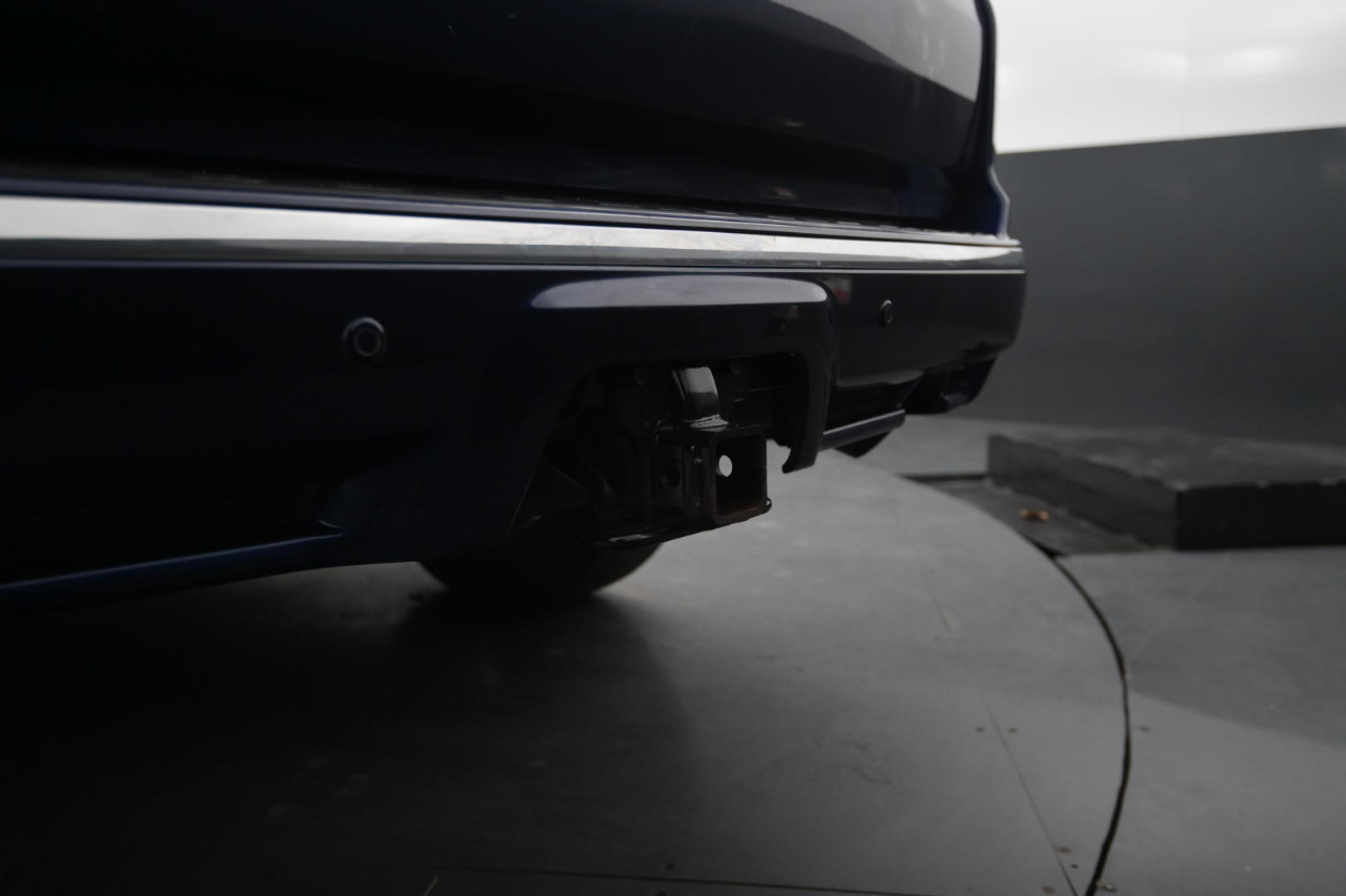 Toyota 4Runner Limited 4WD (Natl) 2019