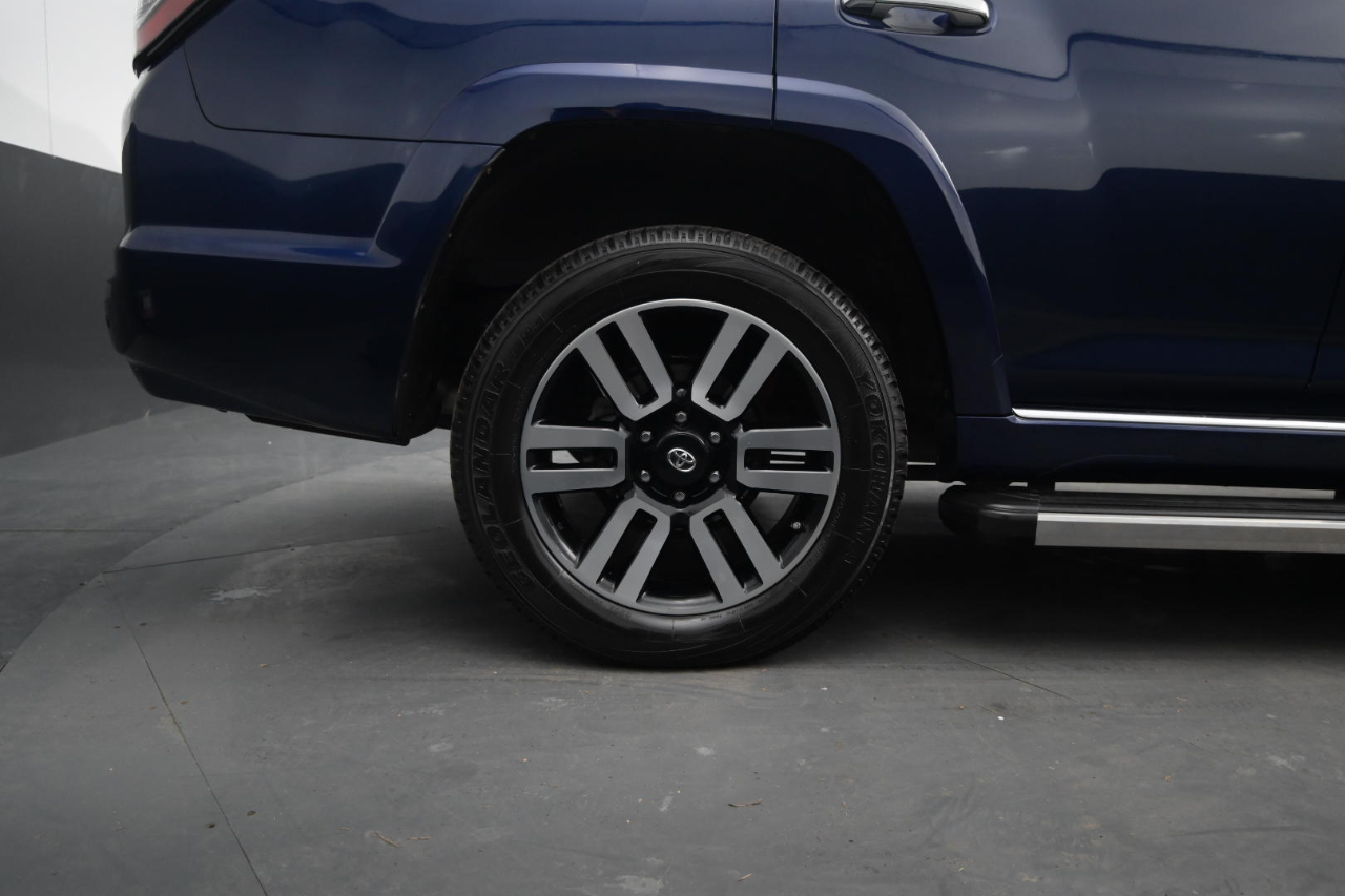 Toyota 4Runner Limited 4WD (Natl) 2019