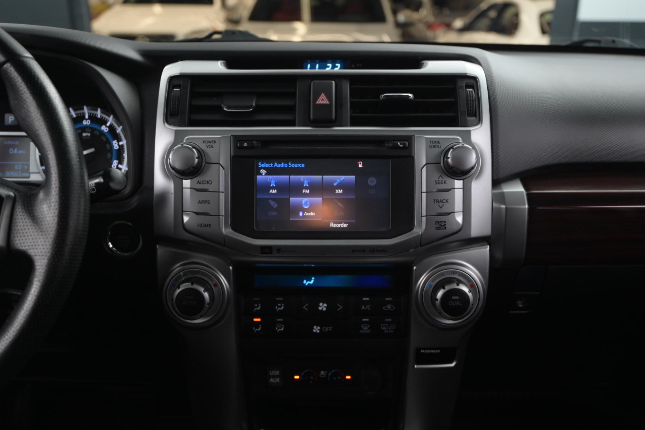 Toyota 4Runner Limited 4WD (Natl) 2019