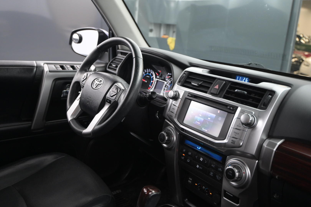 Toyota 4Runner Limited 4WD (Natl) 2019