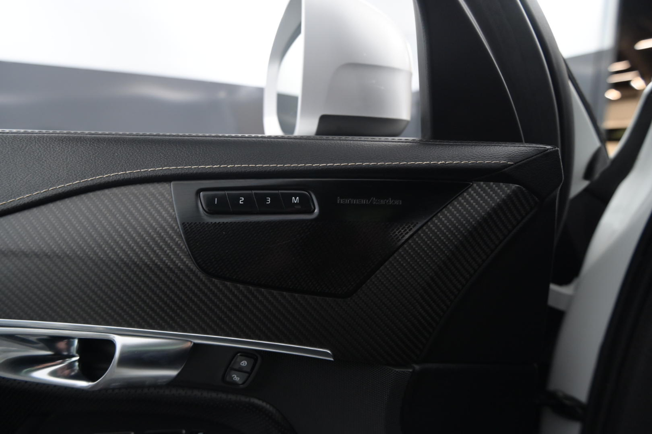 Volvo XC90 T6 AWD R-Design 2019