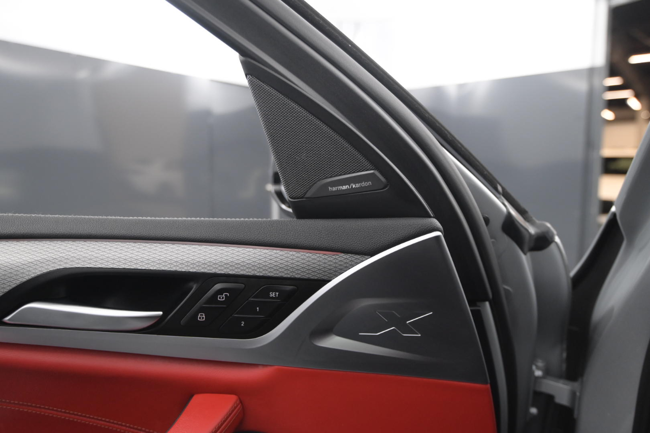 BMW X4 M40i Sports Activity Coupe 2019