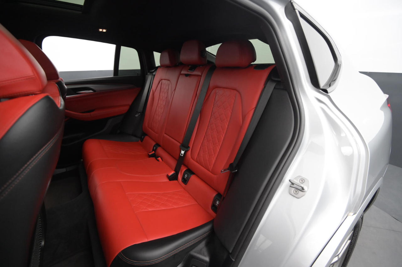 BMW X4 M40i Sports Activity Coupe 2019