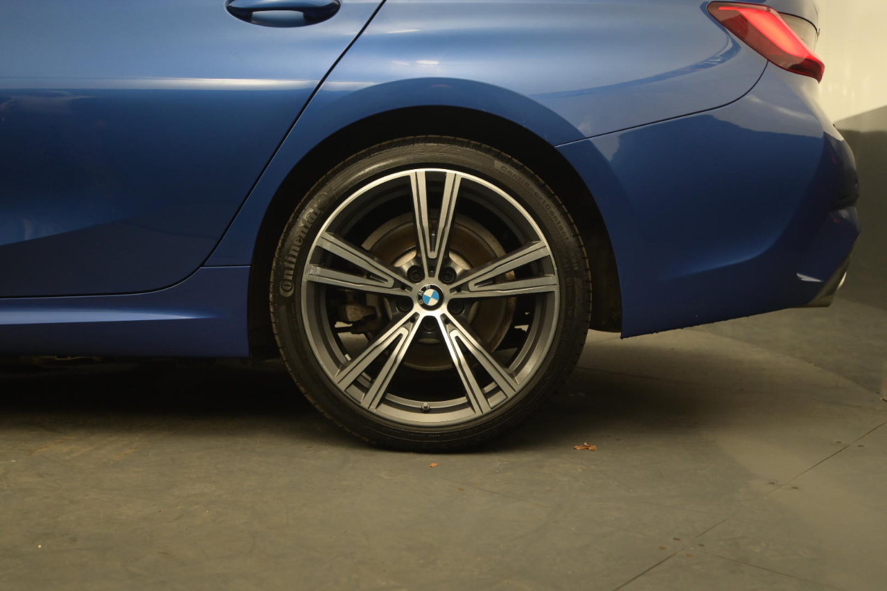 BMW 3 Series 330e xDrive Plug-In Hybrid 2021