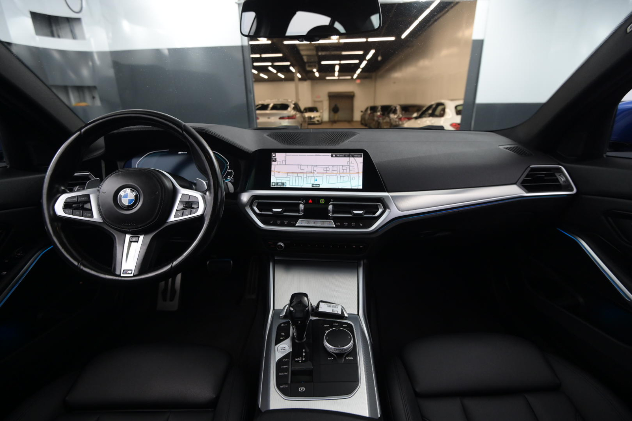 BMW 3 Series 330e xDrive Plug-In Hybrid 2021