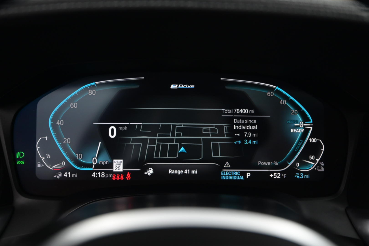 BMW 3 Series 330e xDrive Plug-In Hybrid 2021